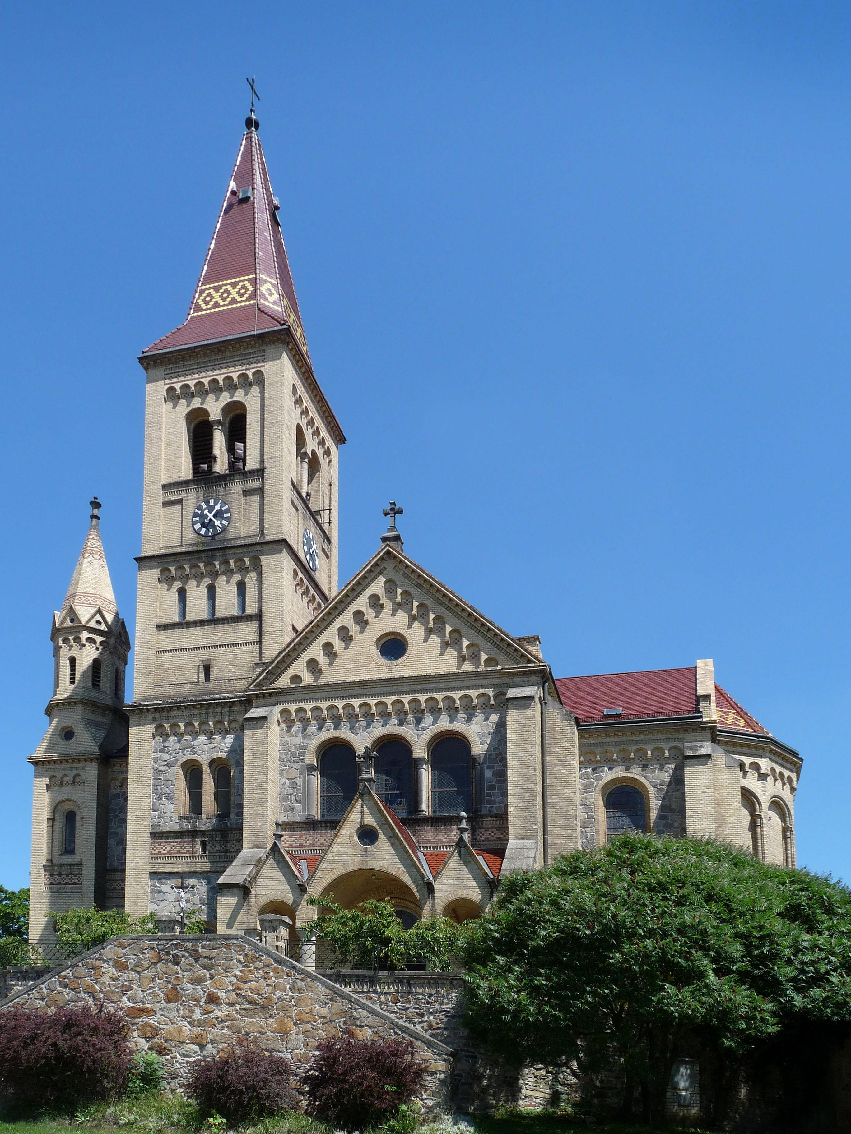 Kostel svatých Petra a Pavla