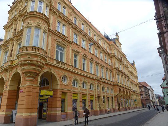 Palace Včela
